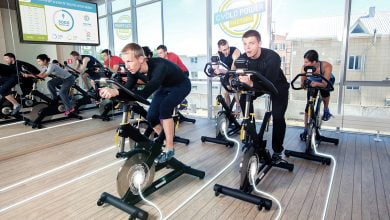 Un cable acumula la electricidad generada por las bicis estáticas / CYCLO POWER FACTORY