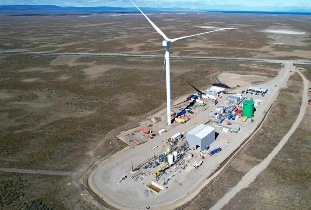 Planta de e-combustible en Punta Arenas (Chile), con energía eólica / HIF